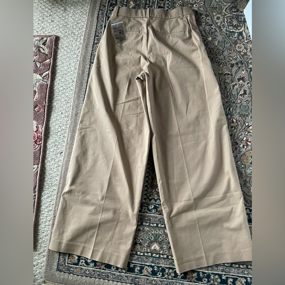 Uniqlo Women Wide Chino Pants Beige Tan NWT Size XS - Picture 9 of 14